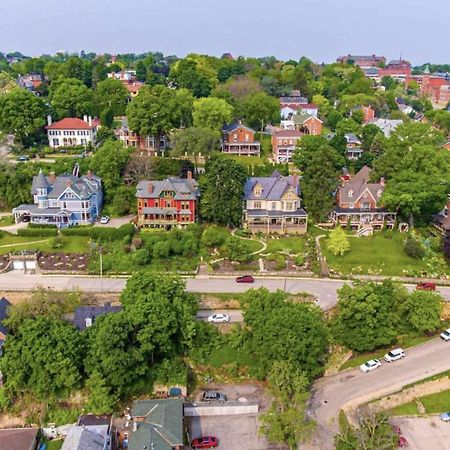 The Hancock House Bed & Breakfast Inn Dubuque Dış mekan fotoğraf