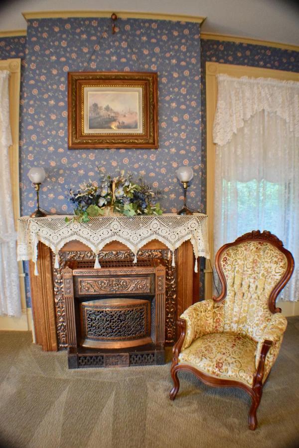 The Hancock House Bed & Breakfast Inn Dubuque Dış mekan fotoğraf