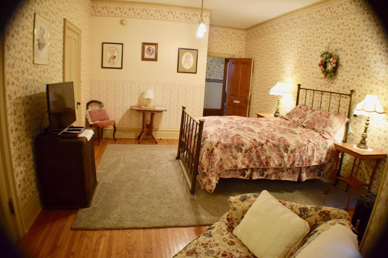 The Hancock House Bed & Breakfast Inn Dubuque Dış mekan fotoğraf