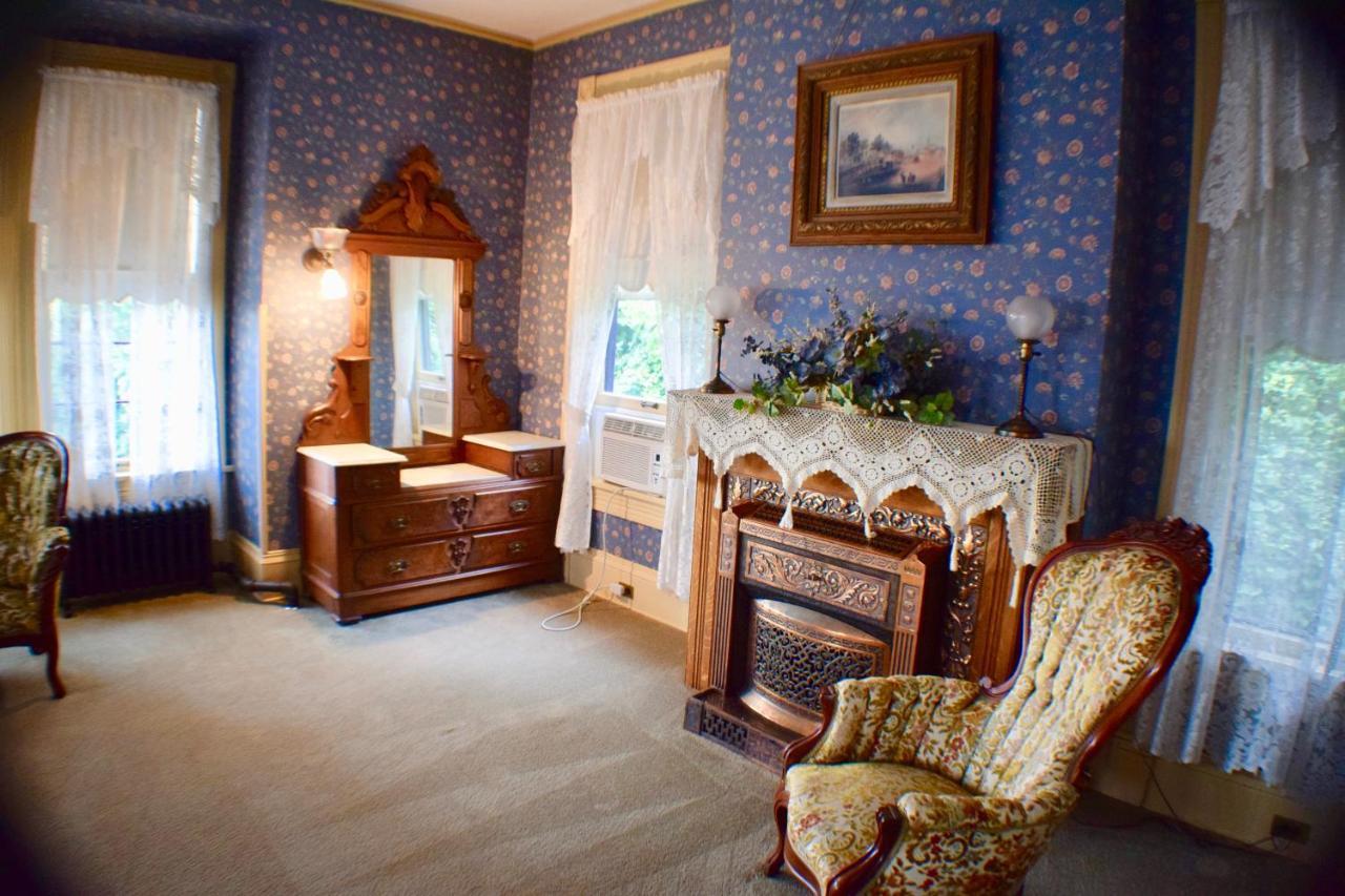 The Hancock House Bed & Breakfast Inn Dubuque Dış mekan fotoğraf