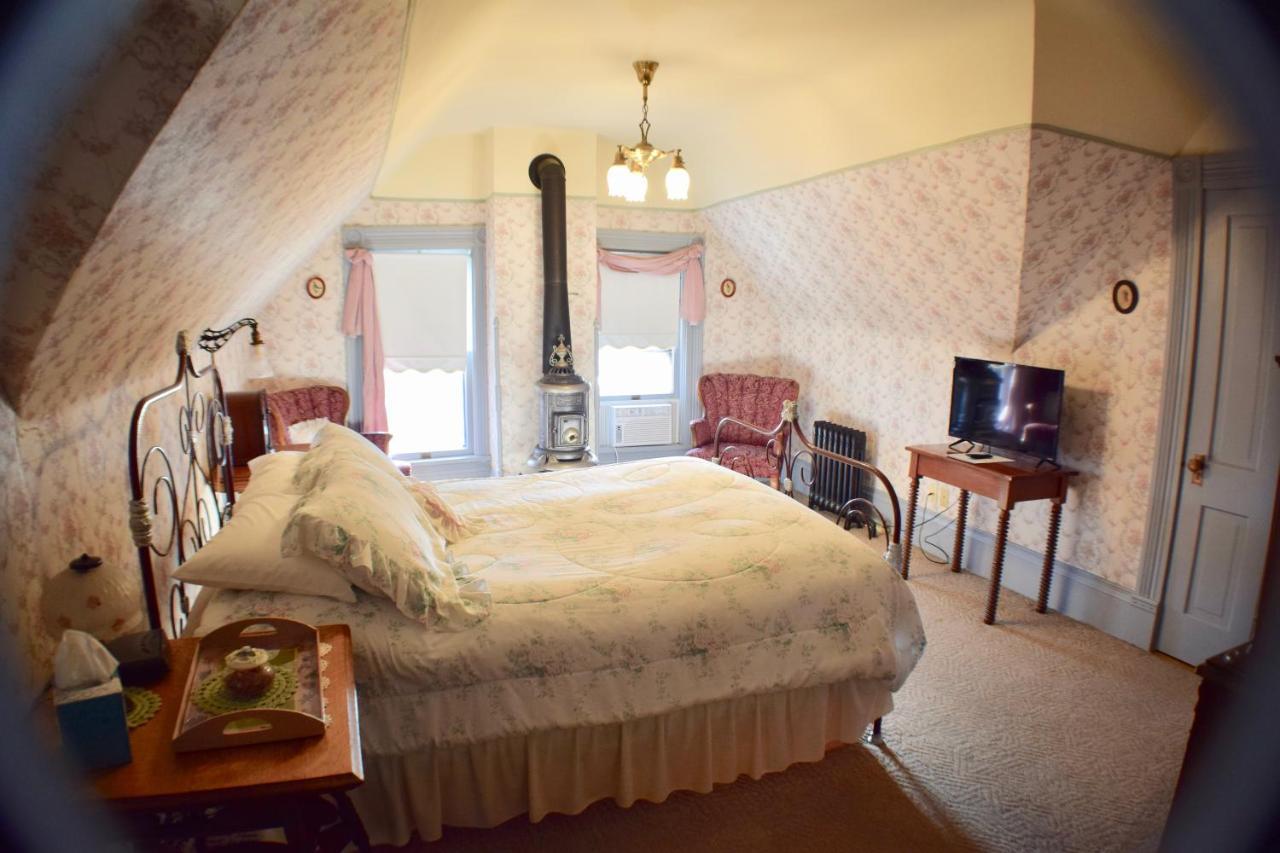 The Hancock House Bed & Breakfast Inn Dubuque Dış mekan fotoğraf